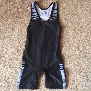 Youth wrestling singlet-small. Takedown brand.